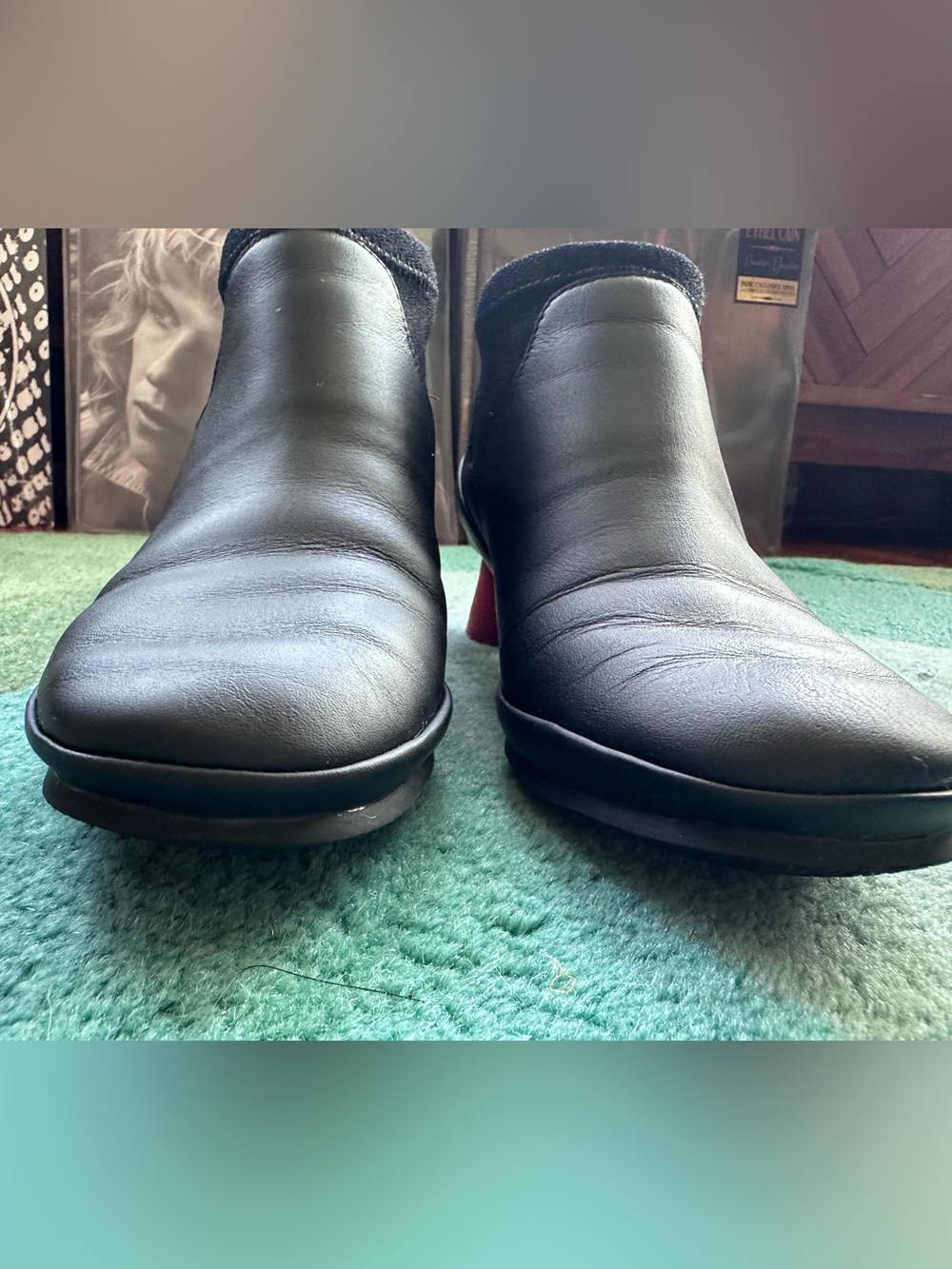 Camper NEARLY NEW Alright black leather/elastic ankle boot w/ red heel-39 (US 8) - Picture 8 of 16